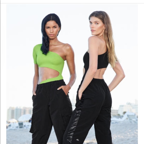 NWOT BODYWAVE ALO BODYSUIT XXS - Picture 6 of 9